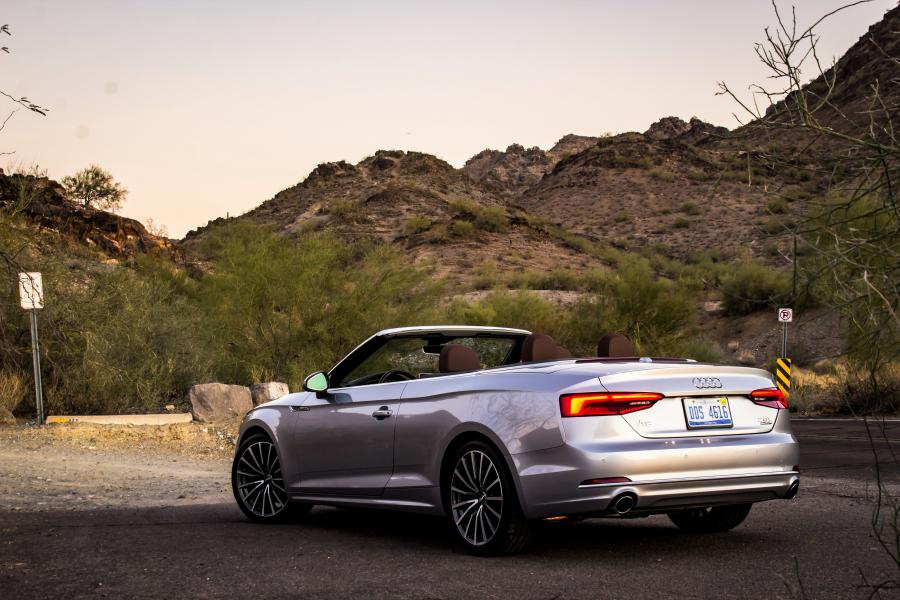  Audi A5 Cabriolet 2.0T Quattro 2017 года  (NA) (фото 27 из 32)